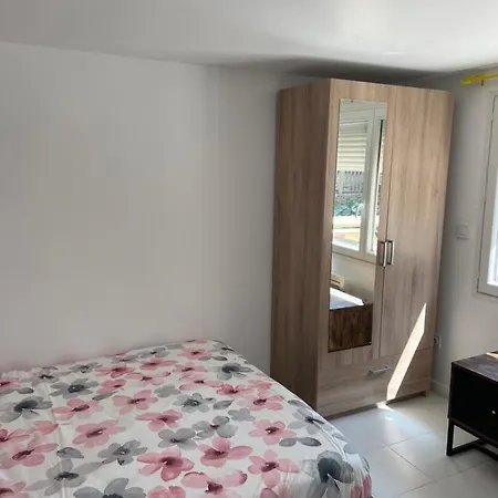 Manaslu Home Palaiseau Exterior photo